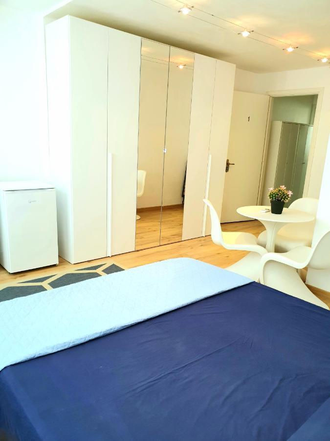 Central City Rooms Olbia Exterior foto