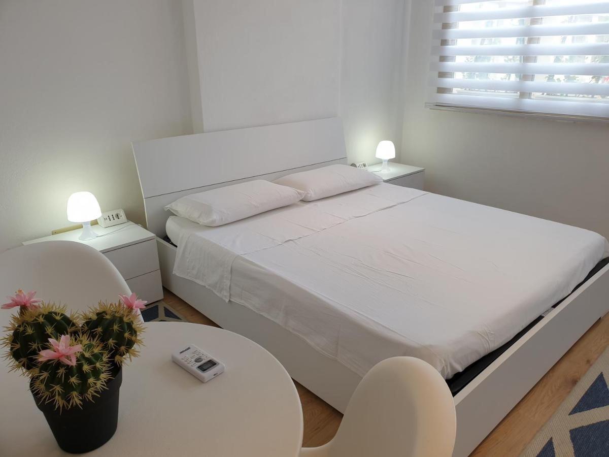 Central City Rooms Olbia Exterior foto